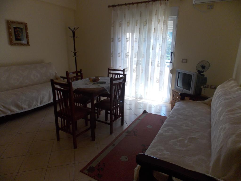 Elis Apartment Vlore Exterior photo